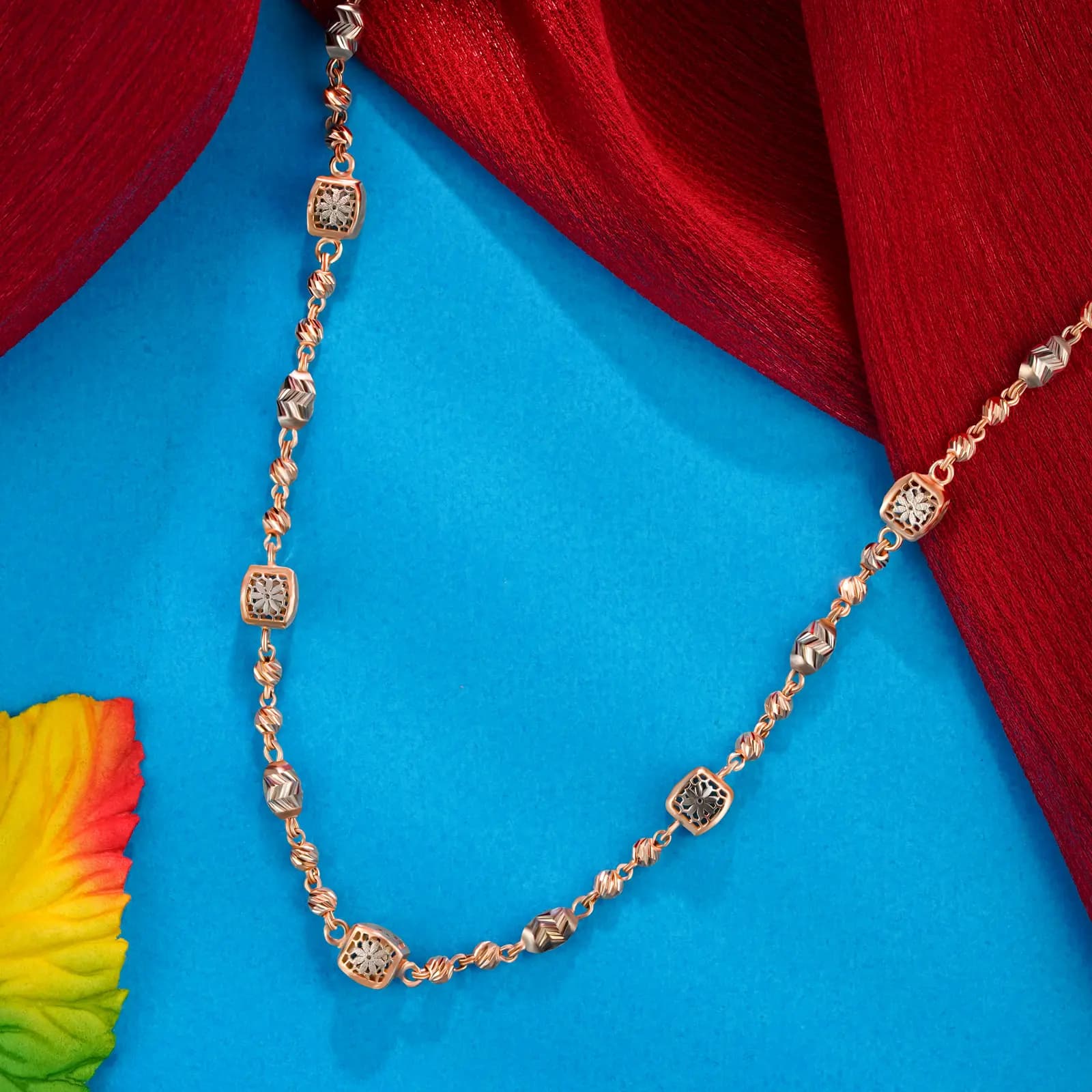 CubeTwist Filigree Chain