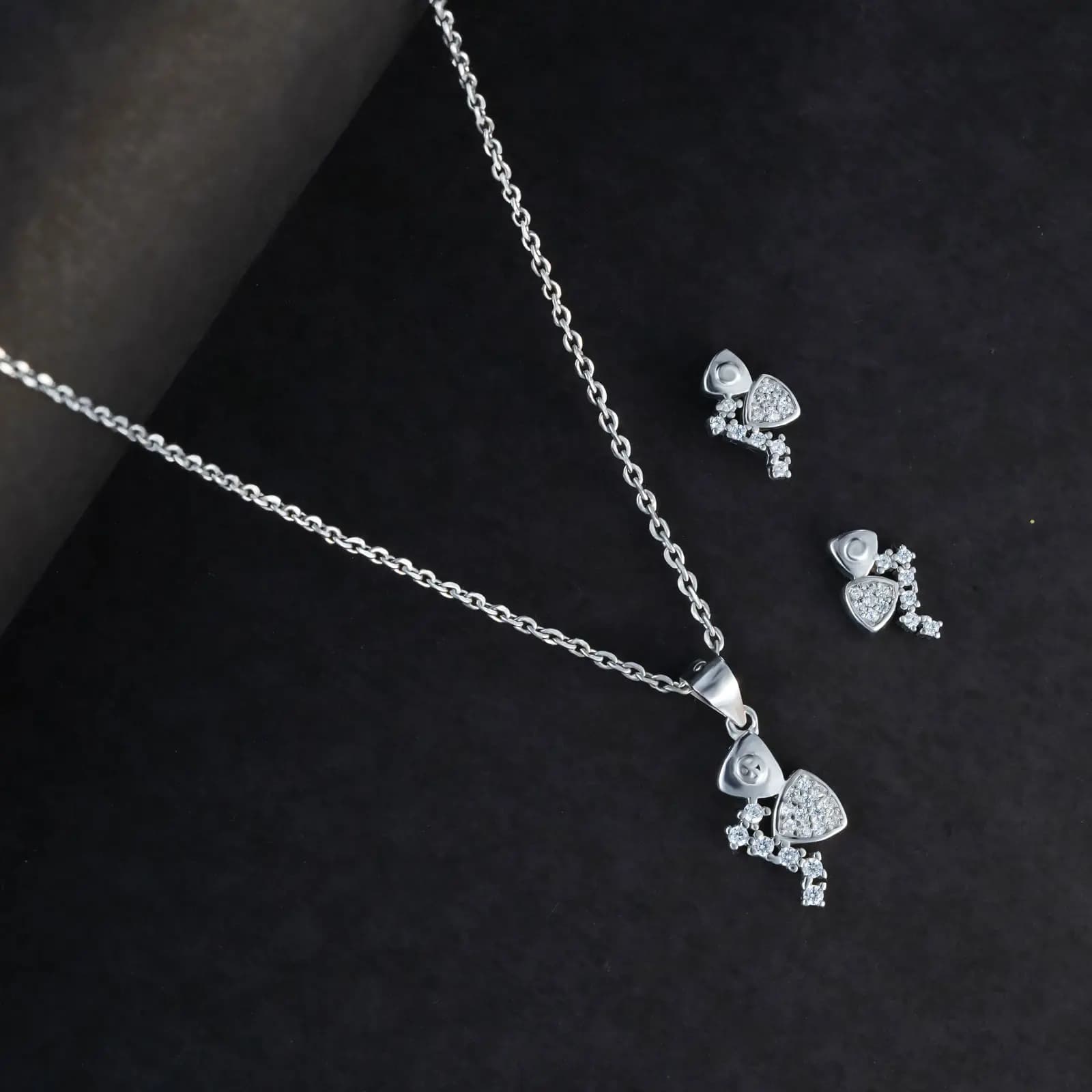 Eternal Duo Hearts Silver Pendant Set Eternal Duo Hearts Silver Pendant Set