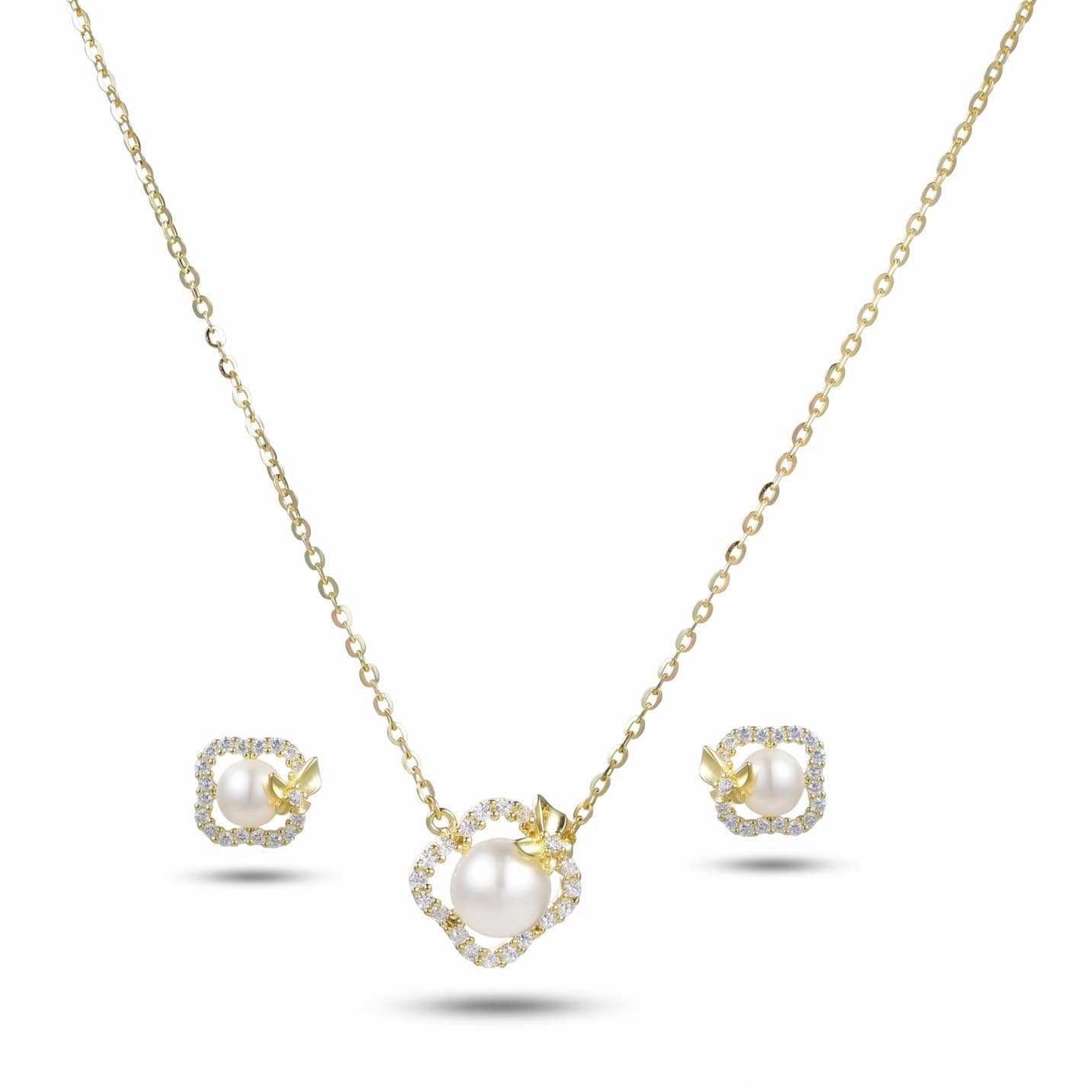 Golden Butterfly Pearl Pendant Set – Elegance with a Touch of Grace Golden Butterfly Pearl Pendant Set – Elegance with a Touch of Grace